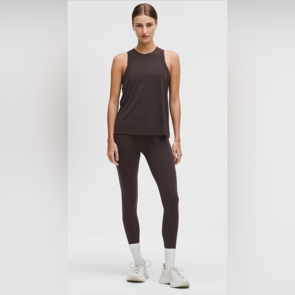 NWT Lululemon glow up SHR tight 28” brown 4